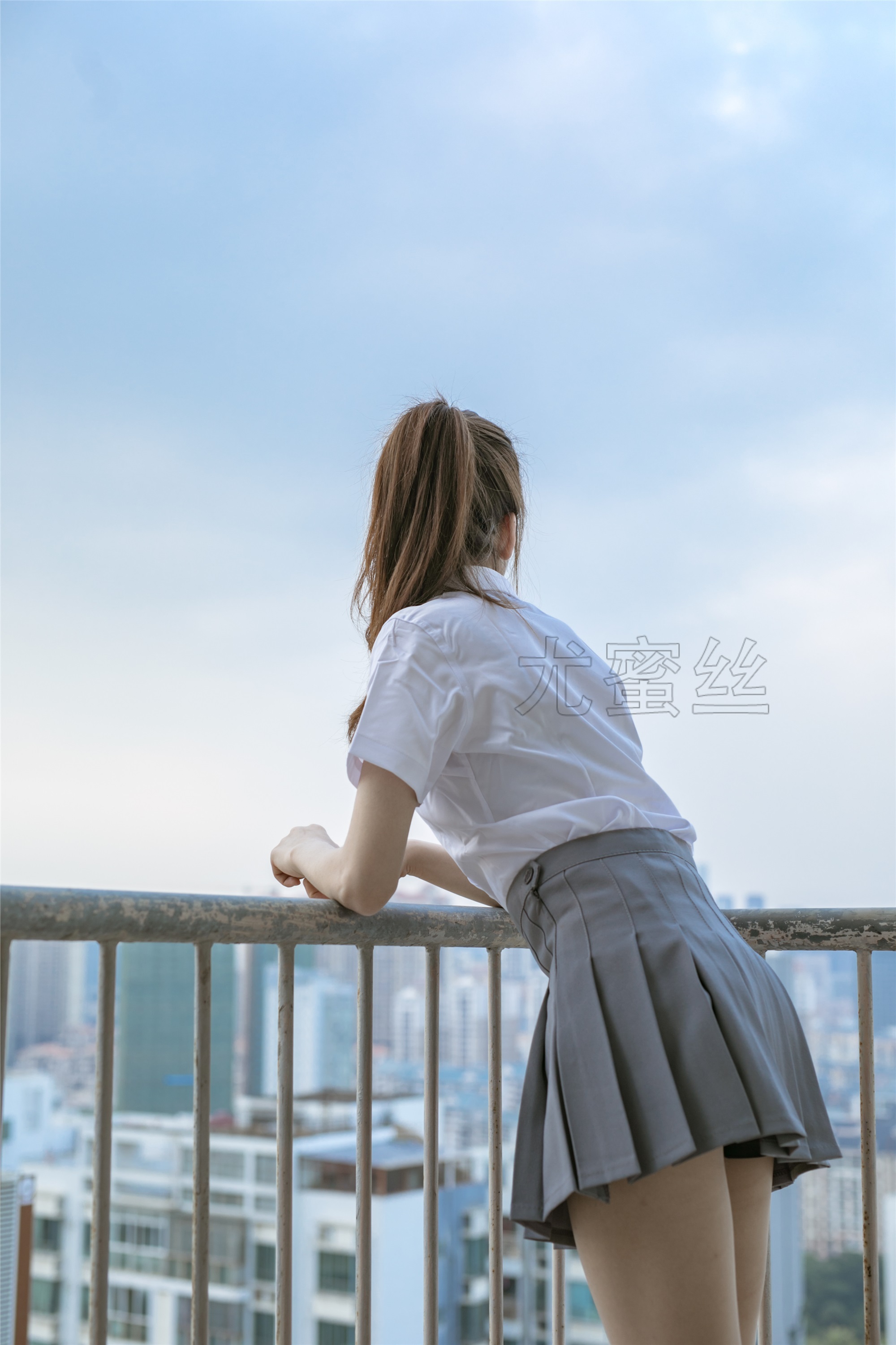 尤蜜丝 穿搭写真 NO.035